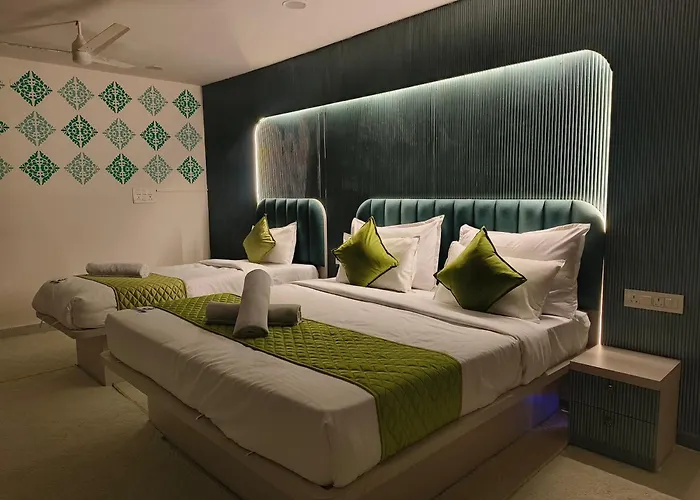 Lake View Airport ZoneAirport Hotel